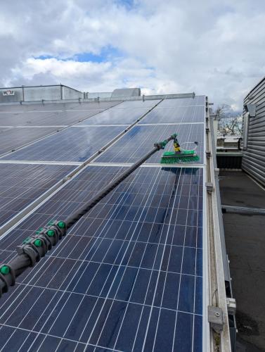 Nettoyage panneaux photovoltaïques